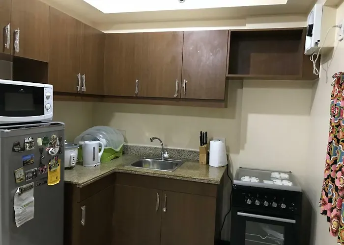 Redwood Fairview Two Bedroom Apartamento